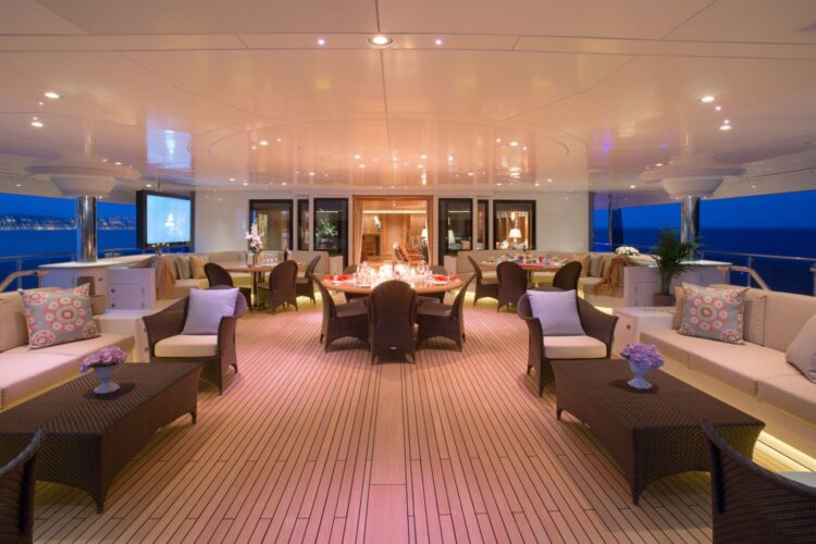 Yacht de luxe NAIA Côte d'Azur 1