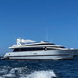 Mondomarine 30 M Cannes 1