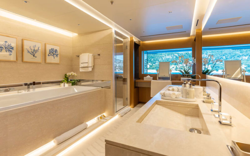 Alfa yacht charter French Riviera 8
