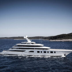 Aquarius yacht charter French Riviera 1
