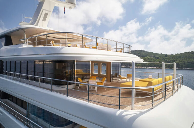 Aquarius yacht charter French Riviera 9
