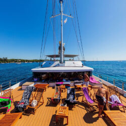 CAT 120 Cannes 5