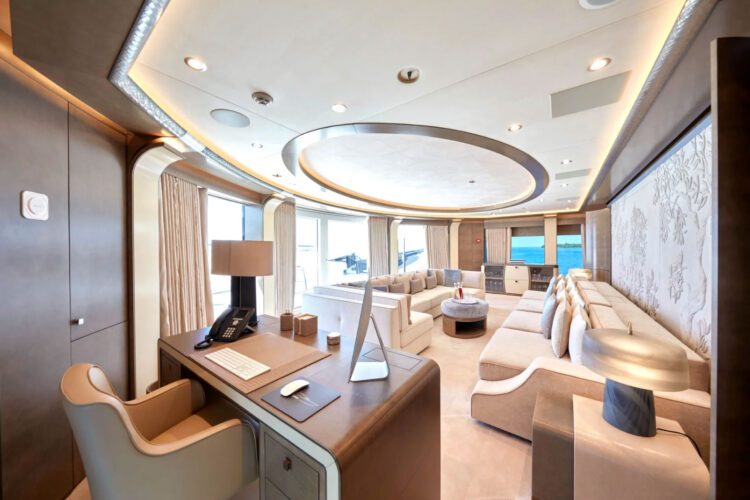 Dar yacht charter French Riviera 18
