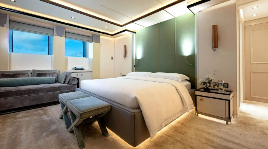 Dar yacht charter French Riviera 24