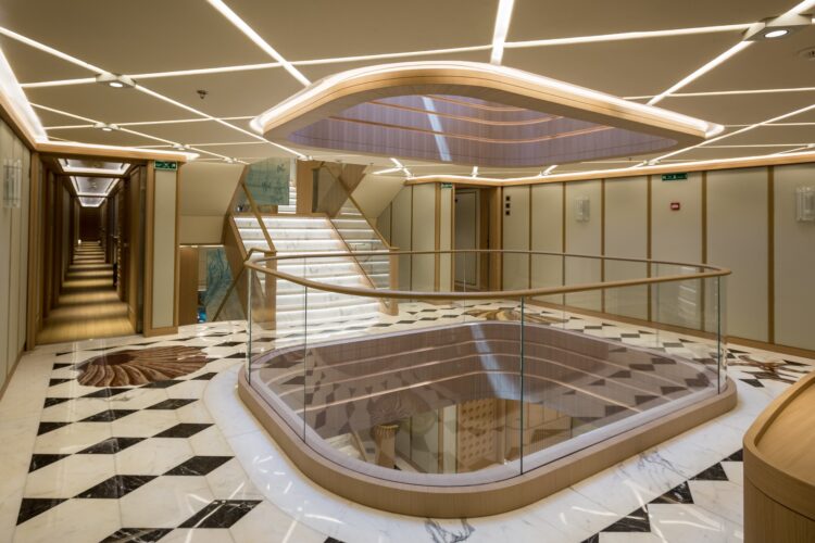 Dream yacht charter French Riviera 14