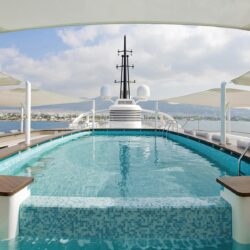Dream yacht charter French Riviera 8