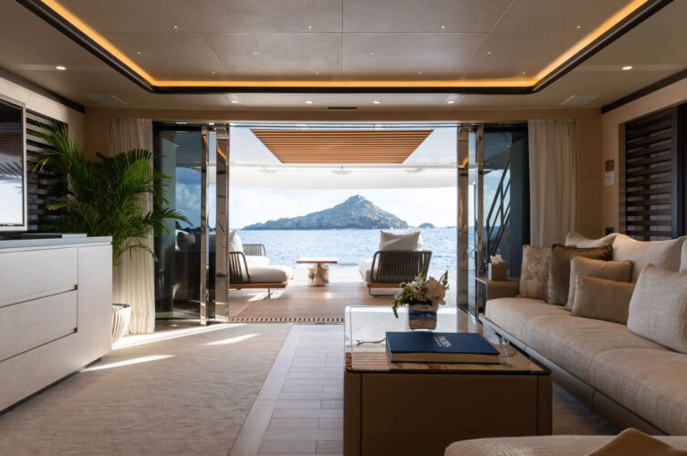 Fantasea yacht charter French Riviera 19
