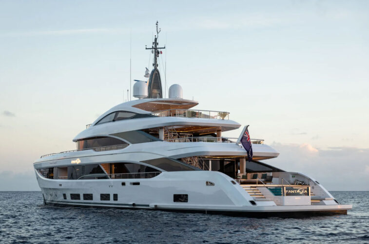 Fantasea yacht charter French Riviera 6