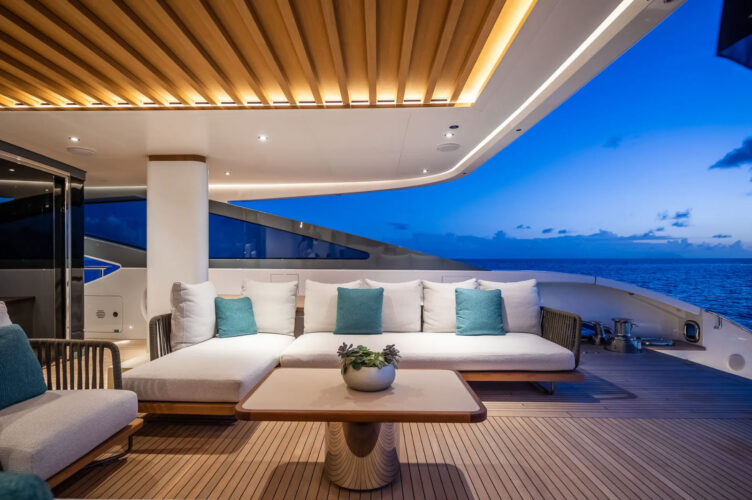 Fantasea yacht charter French Riviera 9
