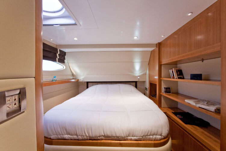 Fountaine Pajot Galathea 65 Moby Dick Saint-Raphael 3