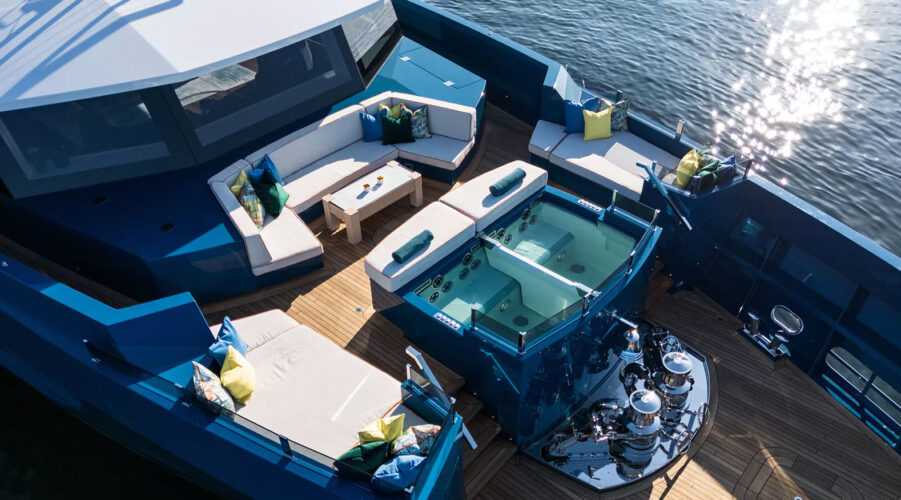 Location de yacht King Benji Côte d'Azur 10