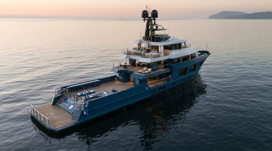 Location de yacht King Benji Côte d'Azur 11