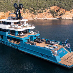 Location de yacht King Benji Côte d'Azur 13