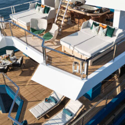 Location de yacht King Benji Côte d'Azur 17