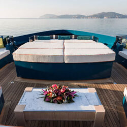 Location de yacht King Benji Côte d'Azur 19