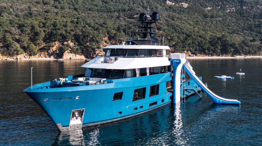Location de yacht King Benji Côte d'Azur 8