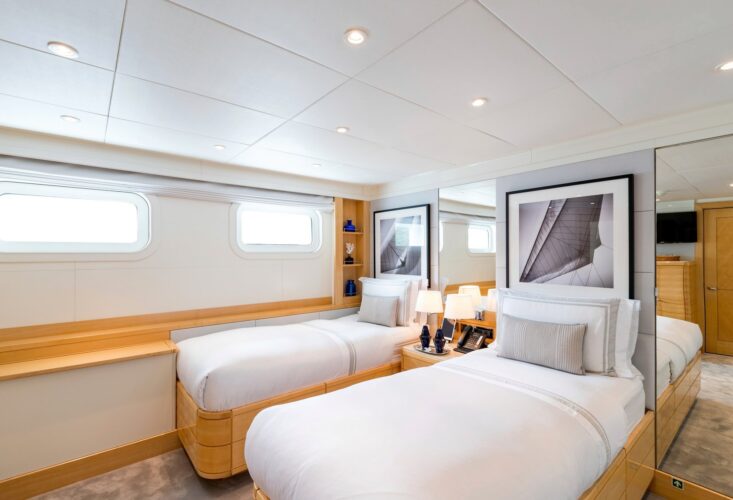 La Tania yacht charter French Riviera 14