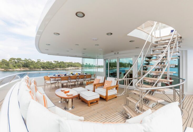 La Tania yacht charter French Riviera 18