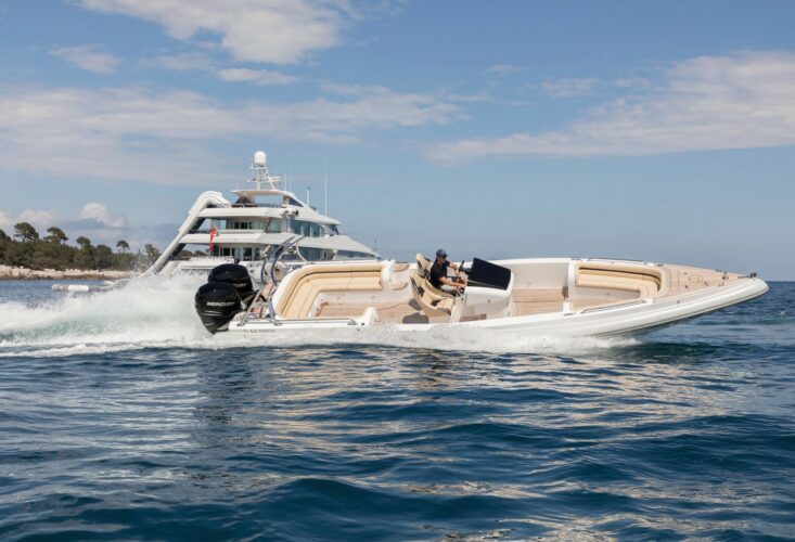 La Tania yacht charter French Riviera 23