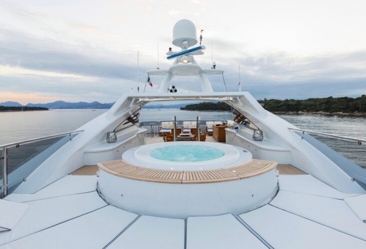 La Tania yacht charter French Riviera 3