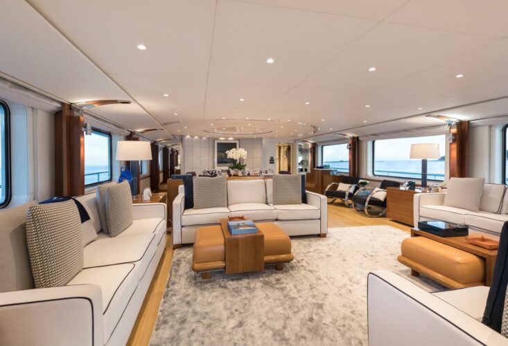 La Tania yacht charter French Riviera 6