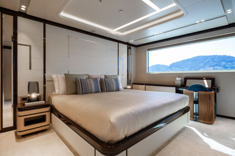 Lady A yacht charter French Riviera 12