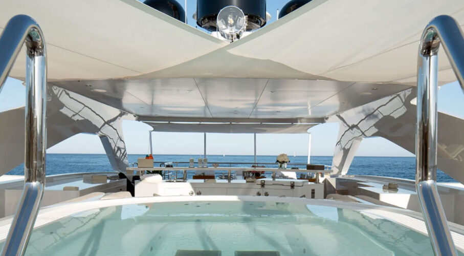 MOSKITO yacht charter French Riviera 24