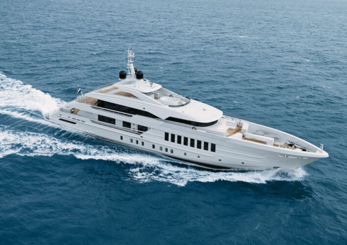 MOSKITO yacht charter French Riviera 26