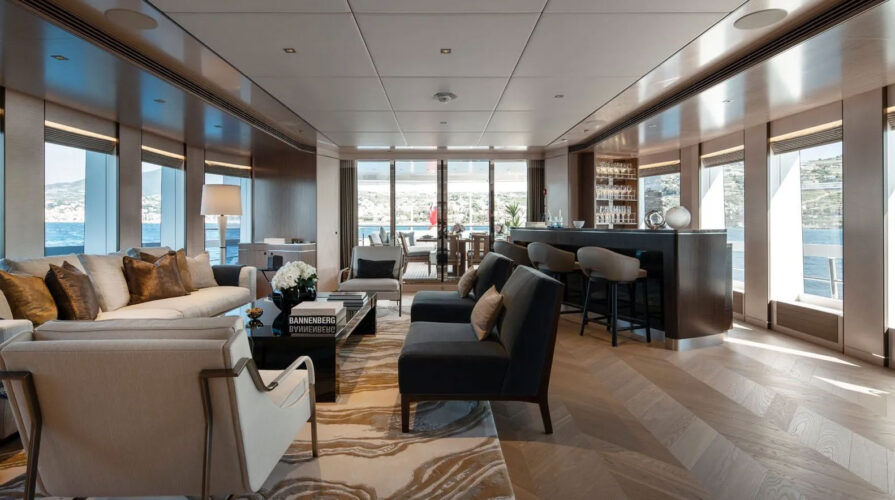 MOSKITO yacht charter French Riviera 34