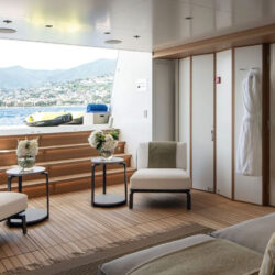 MOSKITO yacht charter French Riviera 7