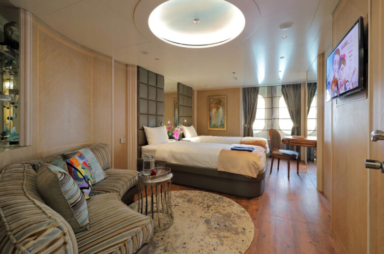 Moonlight II yacht charter French Riviera 14