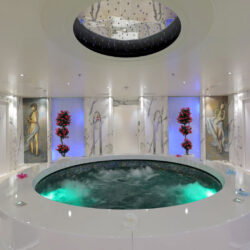 Moonlight II yacht charter French Riviera 25