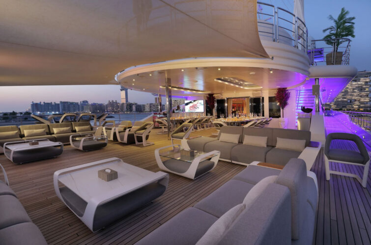 Moonlight II yacht charter French Riviera 3