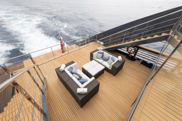 Location de yacht Ocean Pearl Côte d'Azur 13