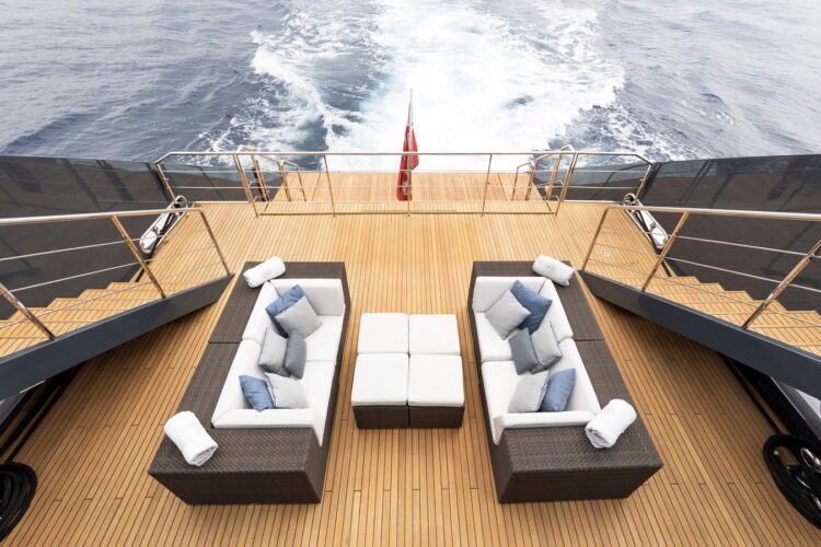 Location de yacht Ocean Pearl Côte d'Azur 14