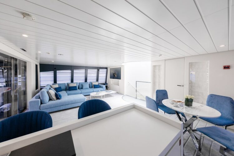 Location de yacht Ocean Pearl Côte d'Azur 25