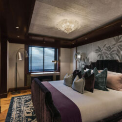 Pink Shadow yacht charter French Riviera 15