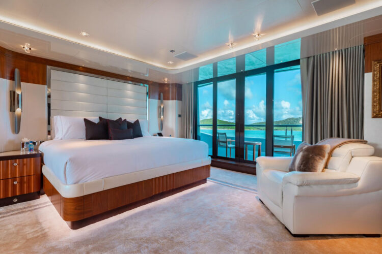 Quantum of Solace yacht charter French Riviera 21