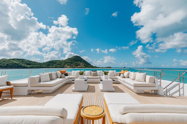 Quantum of Solace yacht charter French Riviera 5
