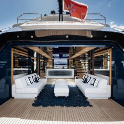 Resilience yacht charter French Riviera 13