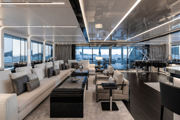 Resilience yacht charter French Riviera 20