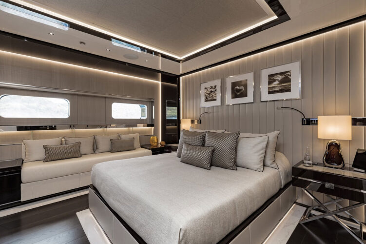 Resilience yacht charter French Riviera 29