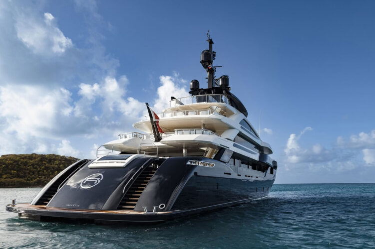 Resilience yacht charter French Riviera 3