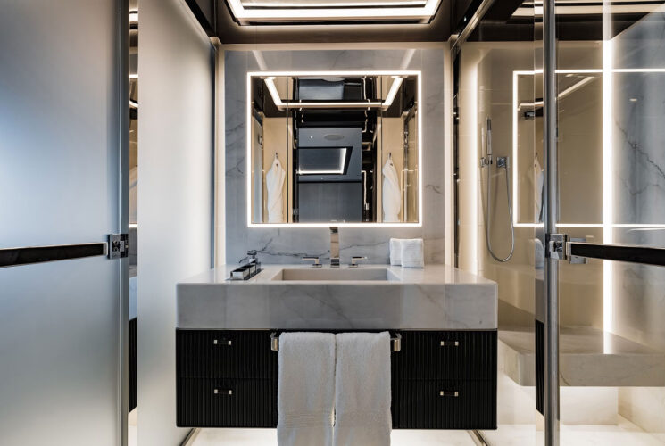 Resilience yacht charter French Riviera 30