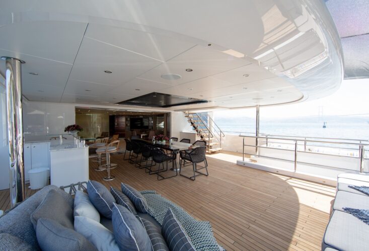 Location de yacht Starburst III Côte d'Azur 18