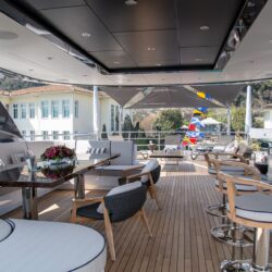 Location de yacht Starburst III Côte d'Azur 21