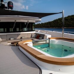 Location de yacht Starburst III Côte d'Azur 25