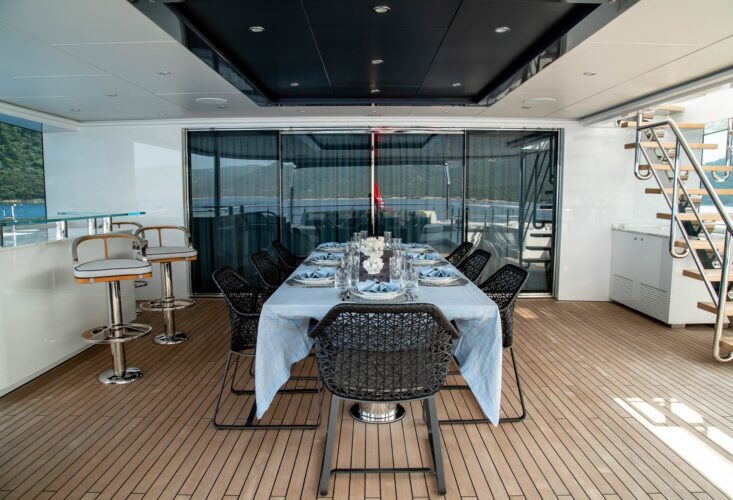 Location de yacht Starburst III Côte d'Azur 26