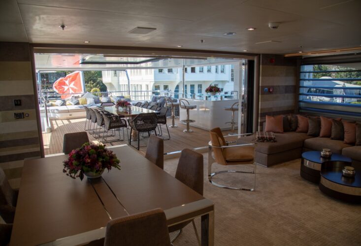 Location de yacht Starburst III Côte d'Azur 5