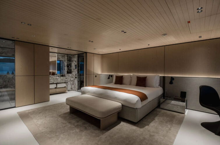 VIRTUOSITY yacht charter French Riviera 11